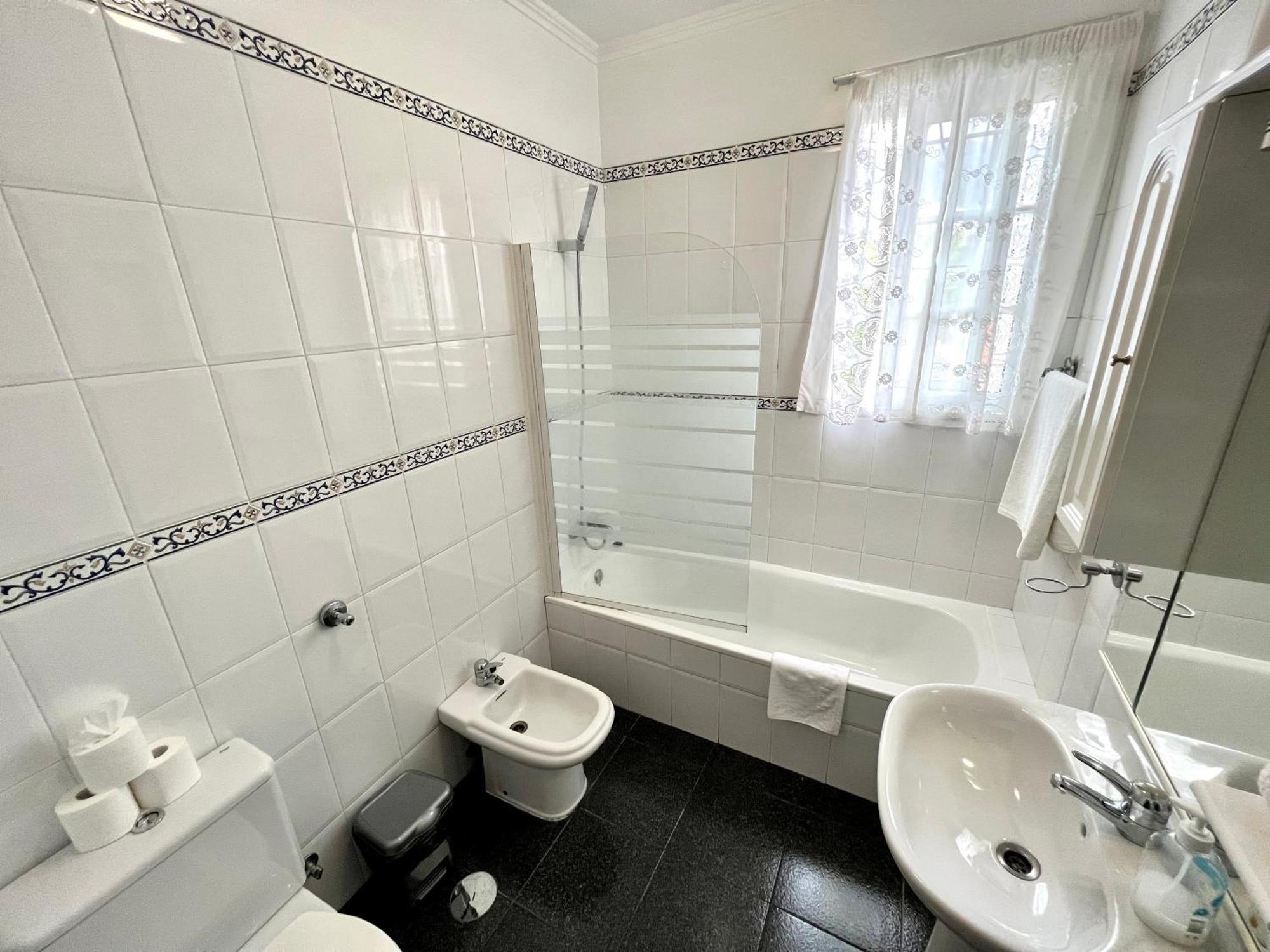 Classic Tranquil Madeiran 4-Bedroom Villa Funchal Екстер'єр фото